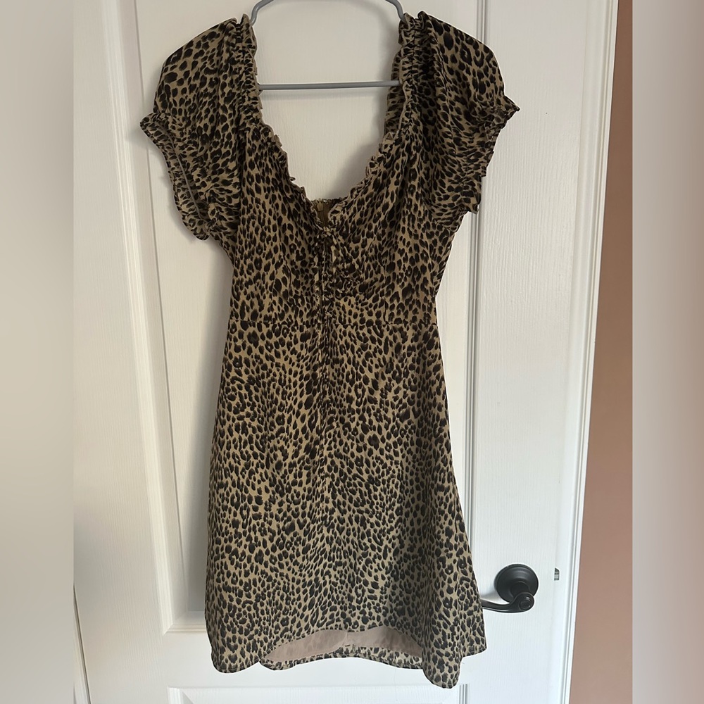 City Sleek Leopard Print Mini Dress | Size M